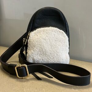 Breeze Shearling Crossbody/Sling